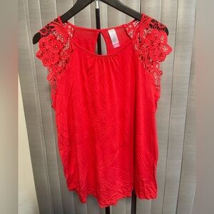 No Boundaries Red Lace Accent Women's Blouse